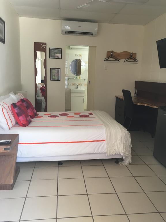 Black Marlin Motel Innisfail Ngoại thất bức ảnh
